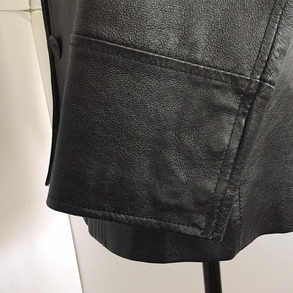 EAST 5th | Black Leather Jacket - Picture 4 of 8